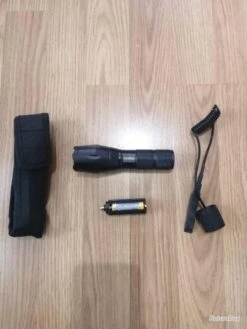 Lampe Torche Tactique Faisceaux Rouge