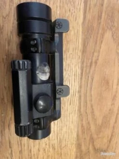 Point Rouge Et Montage Blaser