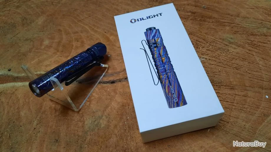 Olight I3T EOS Titanium Damascus – Image 11
